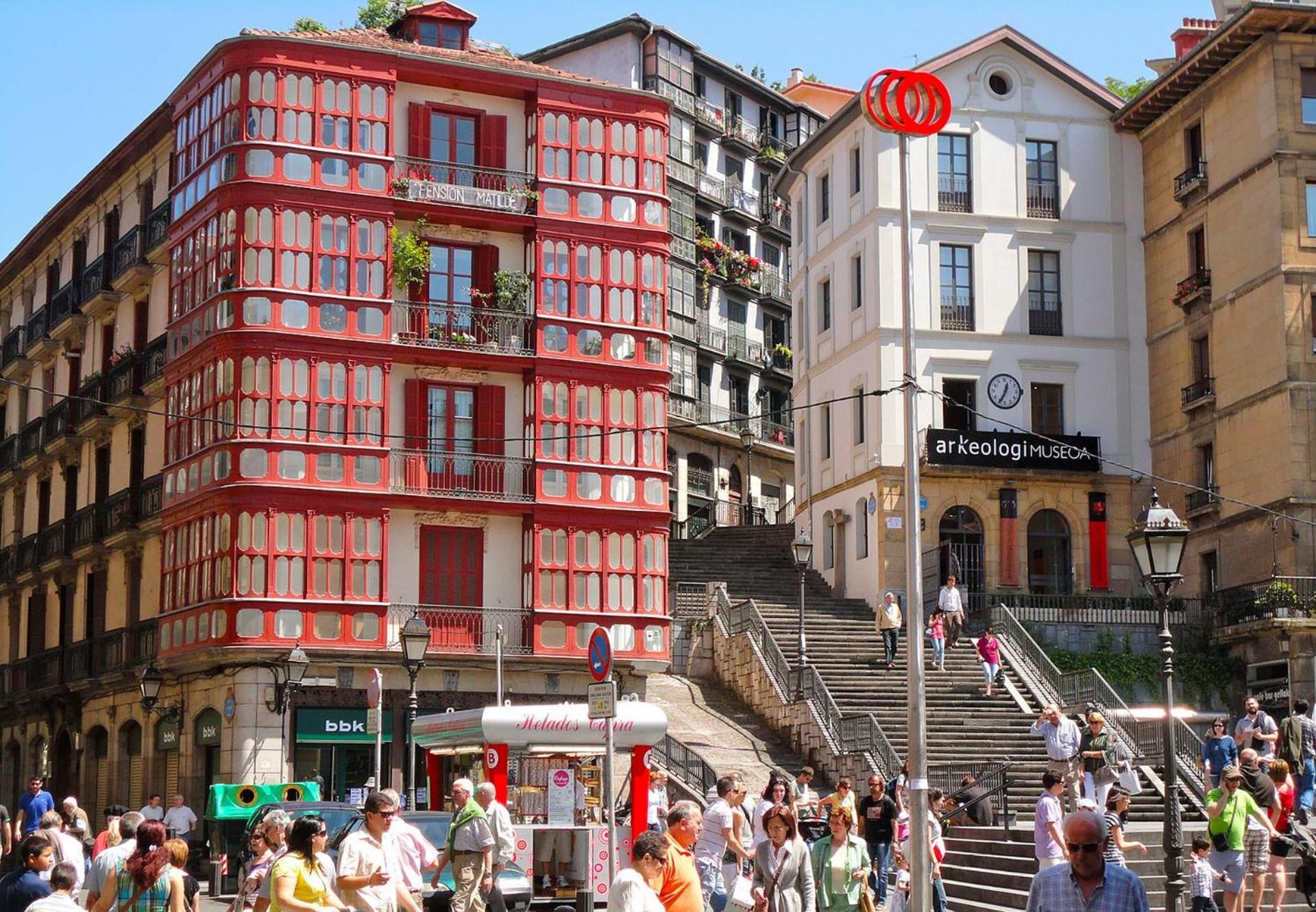 Old Town Core Next To Plaza Nueva Bilbao Dış mekan fotoğraf